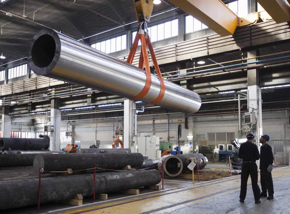 Thị trường thép công cụ Nhật Bản được dự báo sẽ tăng trưởng doanh thu từ 182,3 triệu USD vào năm 2021 lên 241,4 triệu USD vào năm 2027. Ảnh: ThoughtCo
