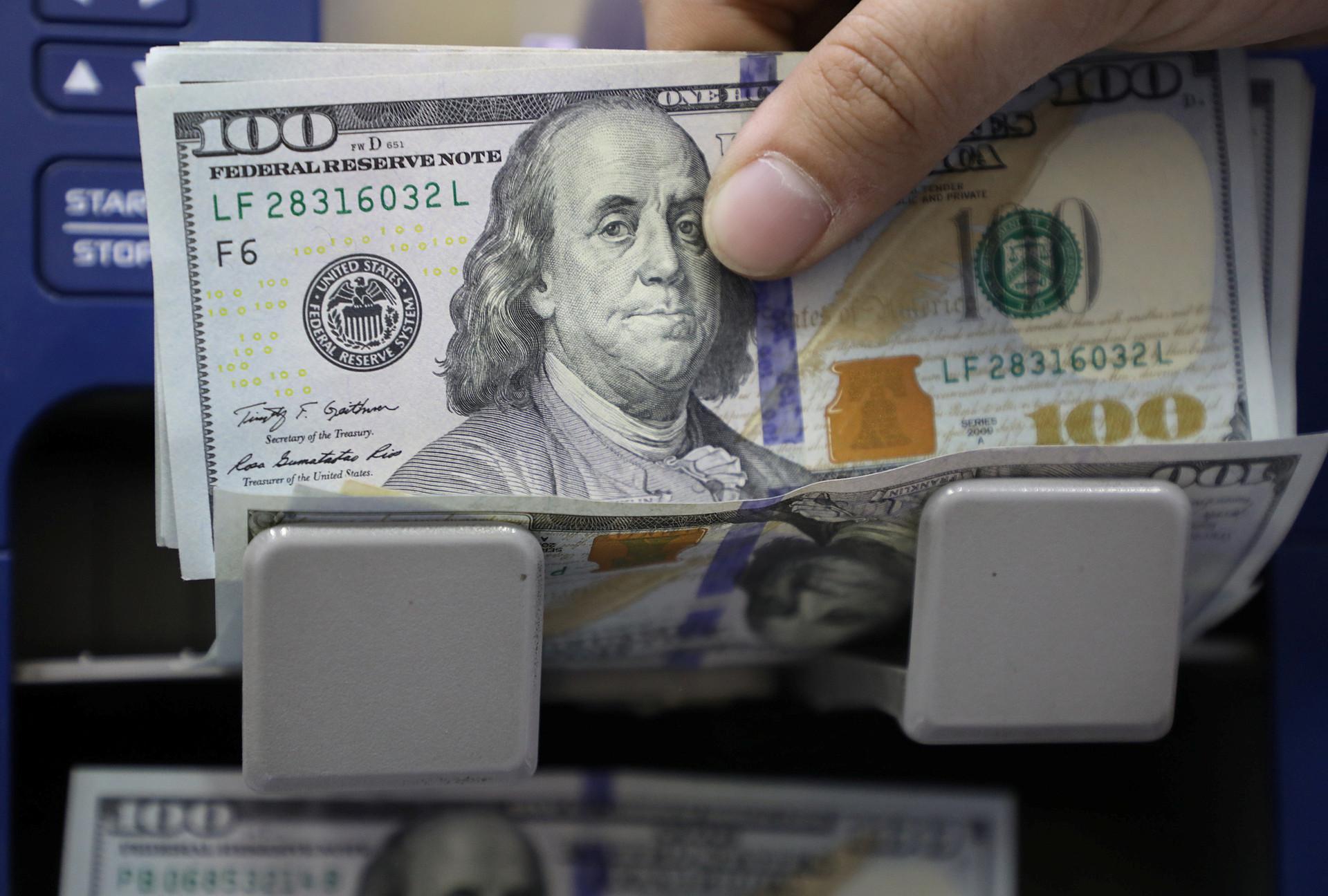 Đồng USD mất phương hướng, vàng tăng liền 3 phiên - Ảnh 1. Đồng USD mất phương hướng, vàng tăng liền 3 phiên - Ảnh 1.