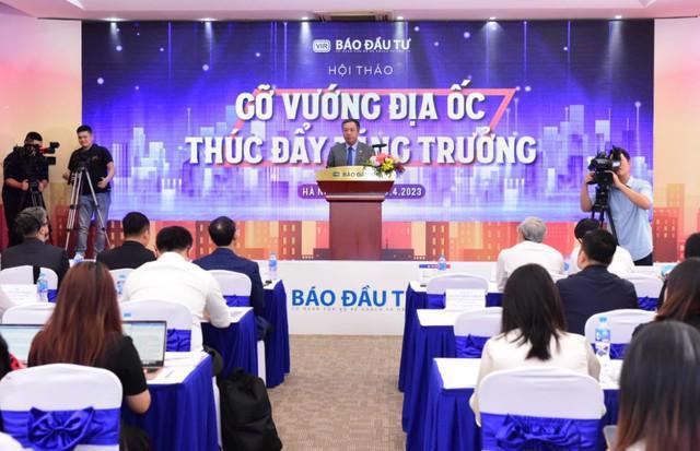 Nhiều giải pháp để gỡ vướng cho thị trường địa ốc.