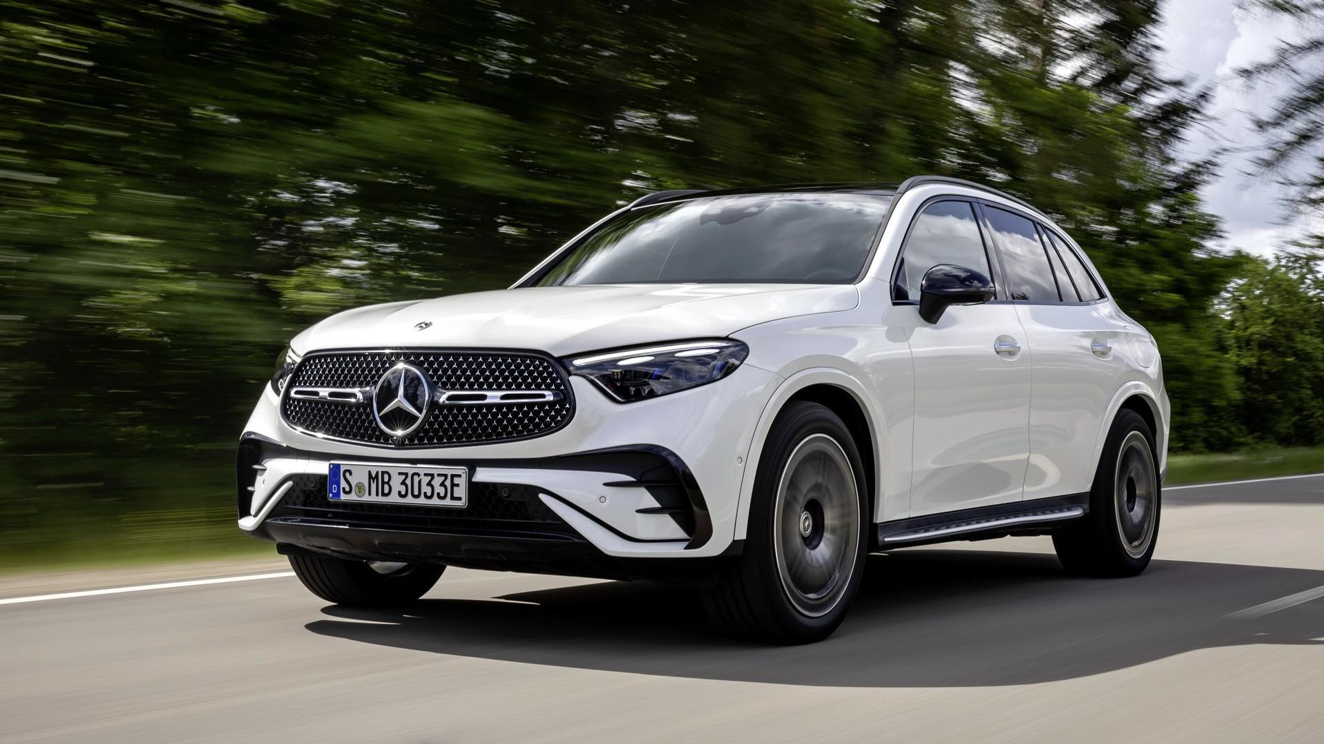 Mercedes-Benz GLC mới cập bến thị trường Việt: thêm công nghệ, giá tăng 160 triệu đồng. - Ảnh 3.