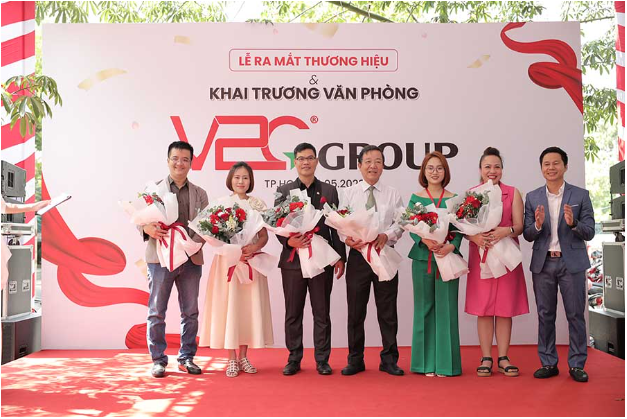 Ra mắt thương hiệu mới V2G Group - Ảnh 1.