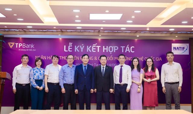 TPBank ký thỏa thuận hợp tác cùng Quỹ đổi mới công nghệ quốc gia - Ảnh 3.