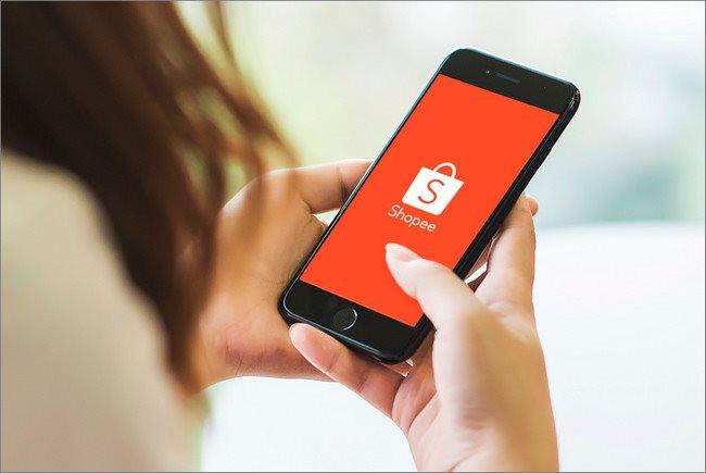 Bất chấp khó khăn, Shopee vẫn là "bá chủ" TMĐT: Người Việt chi hơn 113.000 tỷ đồng săn hàng trên Shopee, gấp gần 3 lần trên Lazada - Ảnh 1.