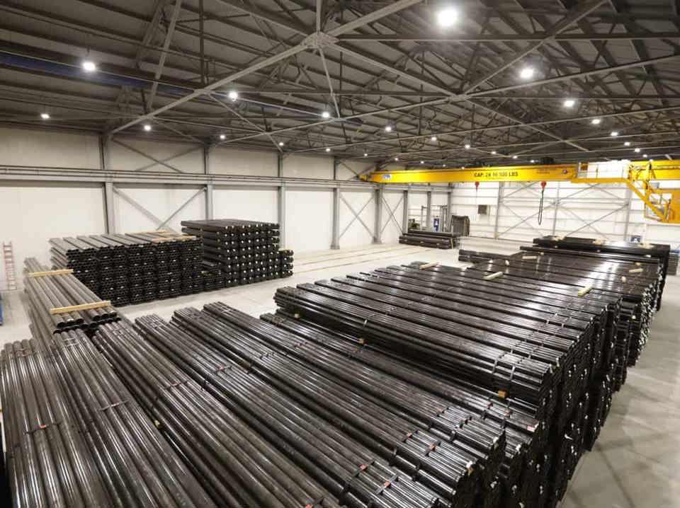 Giá thép kỳ hạn có phiên giảm nhẹ. Ảnh: Nova Steel