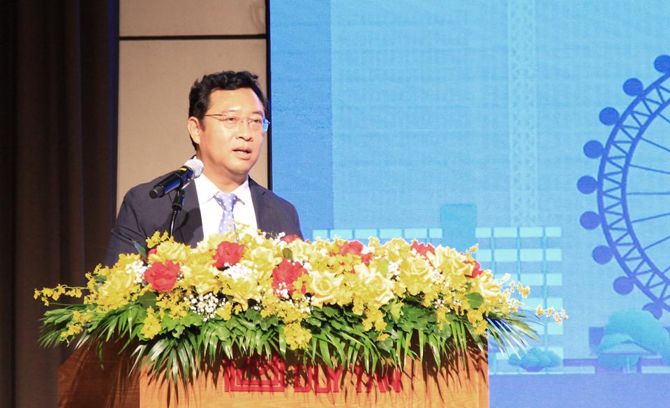 Ông Phạm Hồng Quất – Cục trưởng Cục Phát triển thị trường và Doanh nghiệp khoa học và công nghệ phát biểu tại lễ khai mạc SURF 2023. Ảnh: Quang Hải