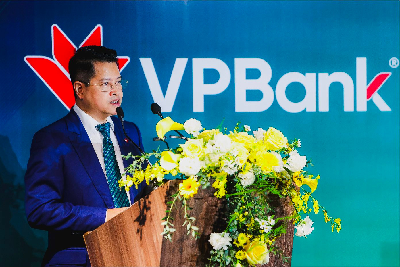 Định giá toàn ngân hàng 10 tỷ USD, SMBC nhìn thấy điều gì ở VPBank? - Ảnh 4.