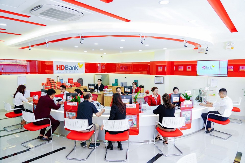 HDBank chia cổ tức 25% bằng tiền và cổ phiếu, tiếp tục tăng trưởng cao, tiên phong phát triển bền vững