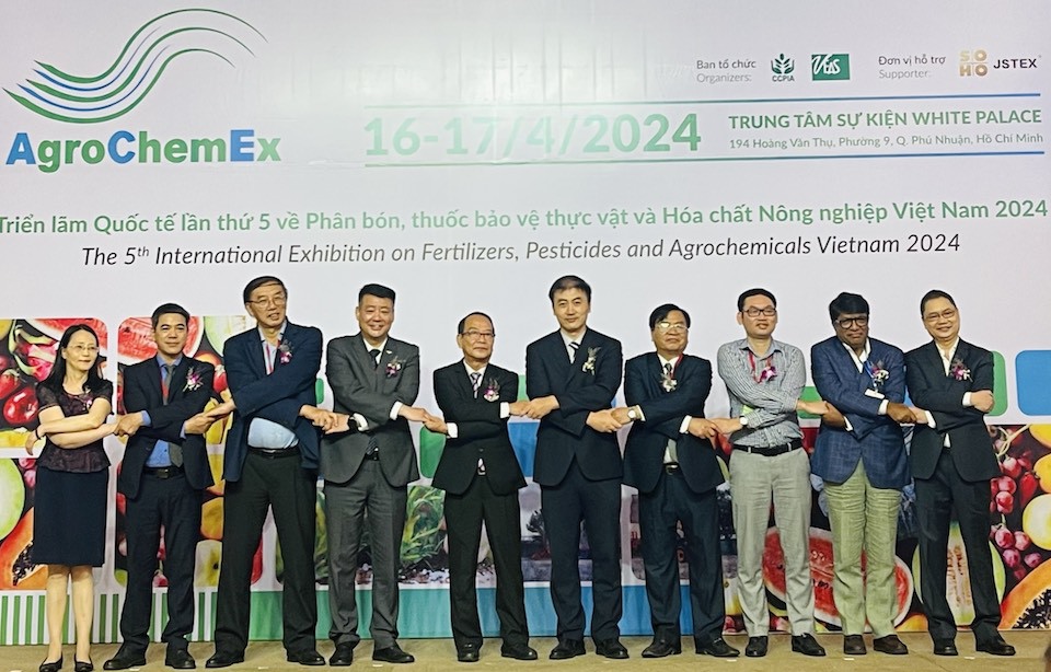 AgroChemEx Vietnam 2024 là cơ hội để các nhà quản lý, các doanh nghiệp phân bón, thuốc bảo vệ thực vật tăng cường trao đổi thông tin khoa học, tiến bộ kỹ thuật, công nghệ tiên tiến. Ảnh: Tiểu Thúy