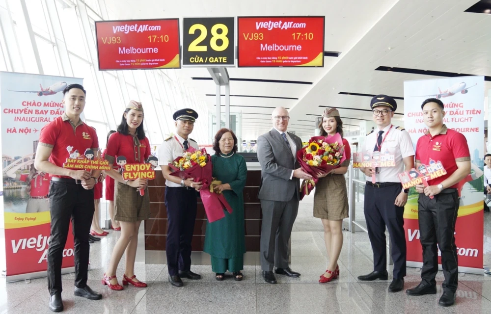 Vietjet khai trương đường bay kết nối Melbourne-Hà Nội, vé Thương gia giảm 50% - Ảnh 4