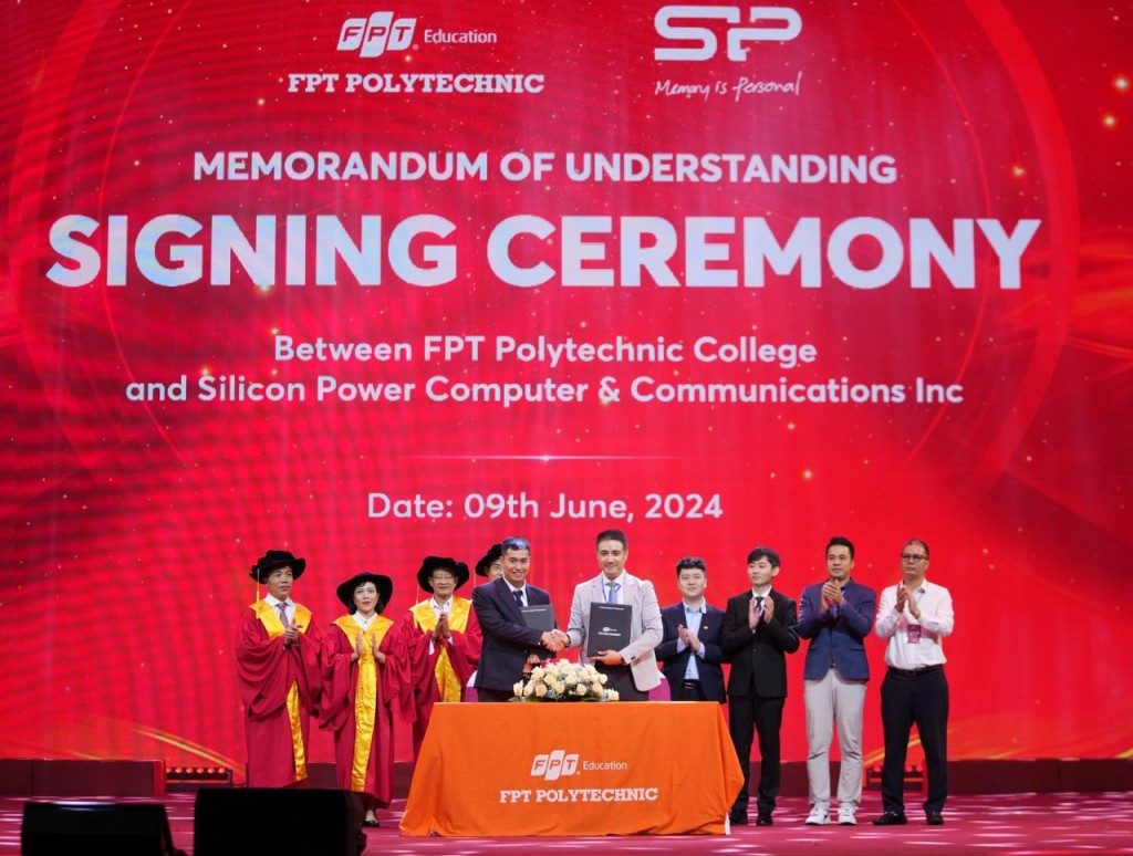 Tập đoàn Silicon Power “săn” sinh viên công nghệ bán dẫn tại BTEC FPT