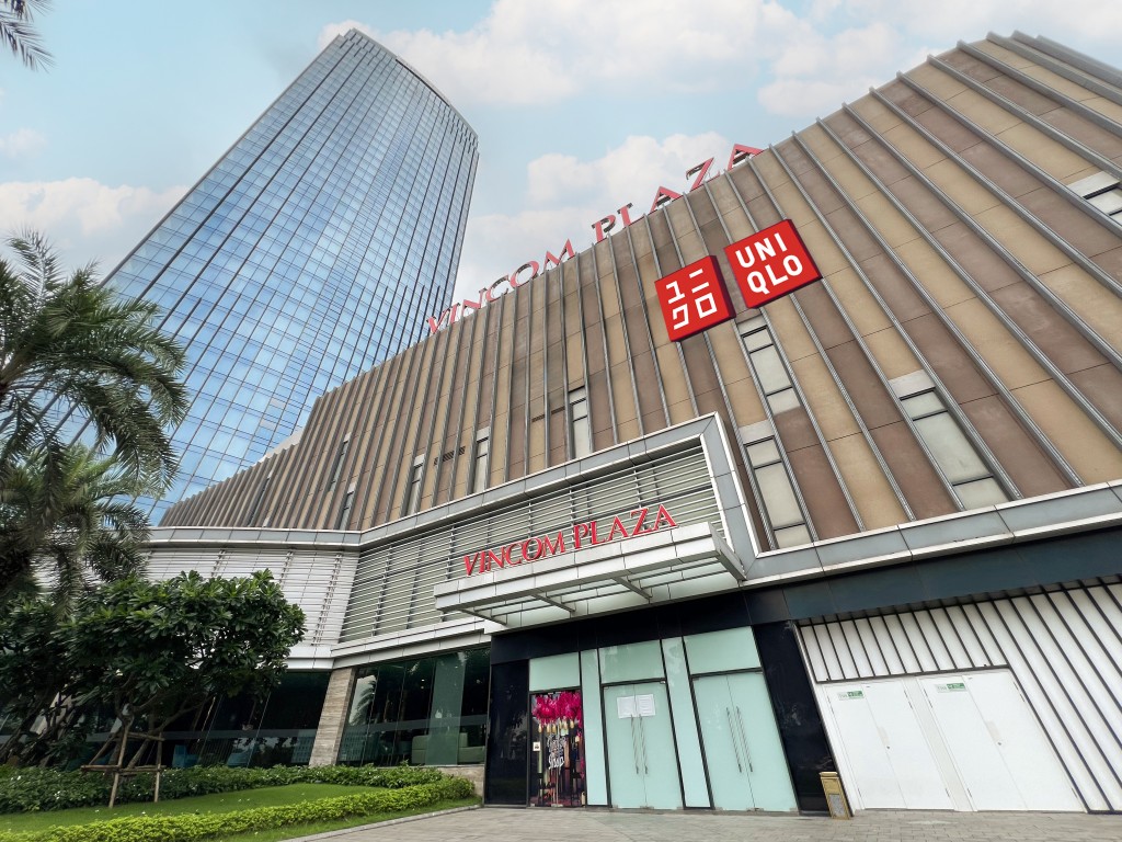 1. UNIQLO Vincom Imperia - Cửa hàng UNIQLO thứ 2 tại Thành phố Hải Phòng