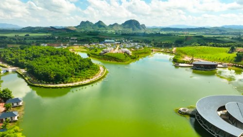 Đại gia bất động sản Hàn Quốc muốn đầu tư sân golf rộng 184ha gần sây bay thuộc tỉnh đông dân nhất Việt Nam- Ảnh 1.