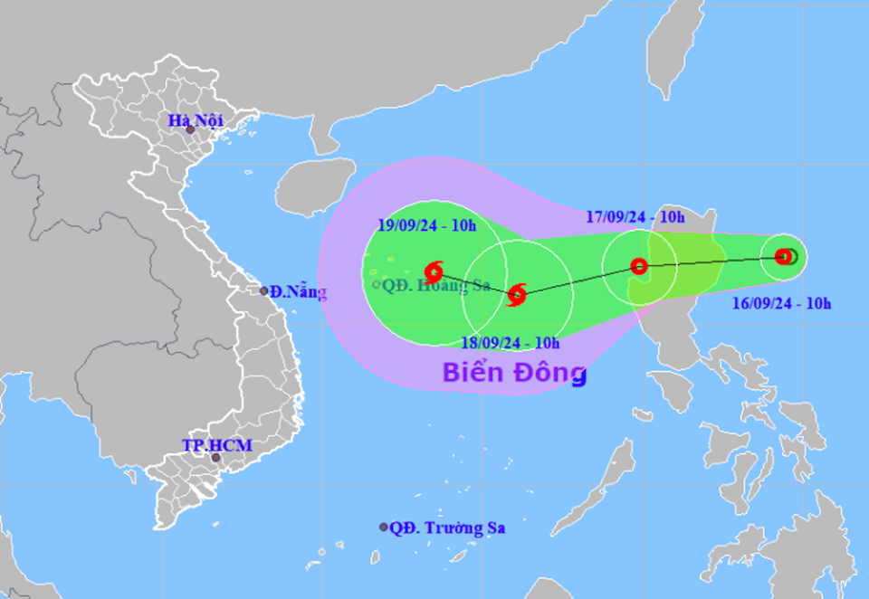 Áp thấp nhiệt đới sắp vào Biển Đông có khả năng mạnh lên thành bão.