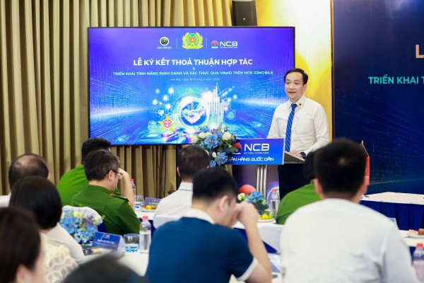 Ông Tạ Kiều Hưng - Tổng Giám đốc NCB phát biểu tại lễ ký kết