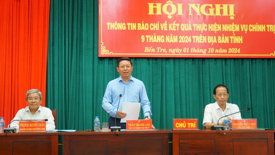 Ông Trần Thanh Lâm - Phó Bí thư thường trực Thành ủy Bến Tre phát biểu tại Hội nghị.