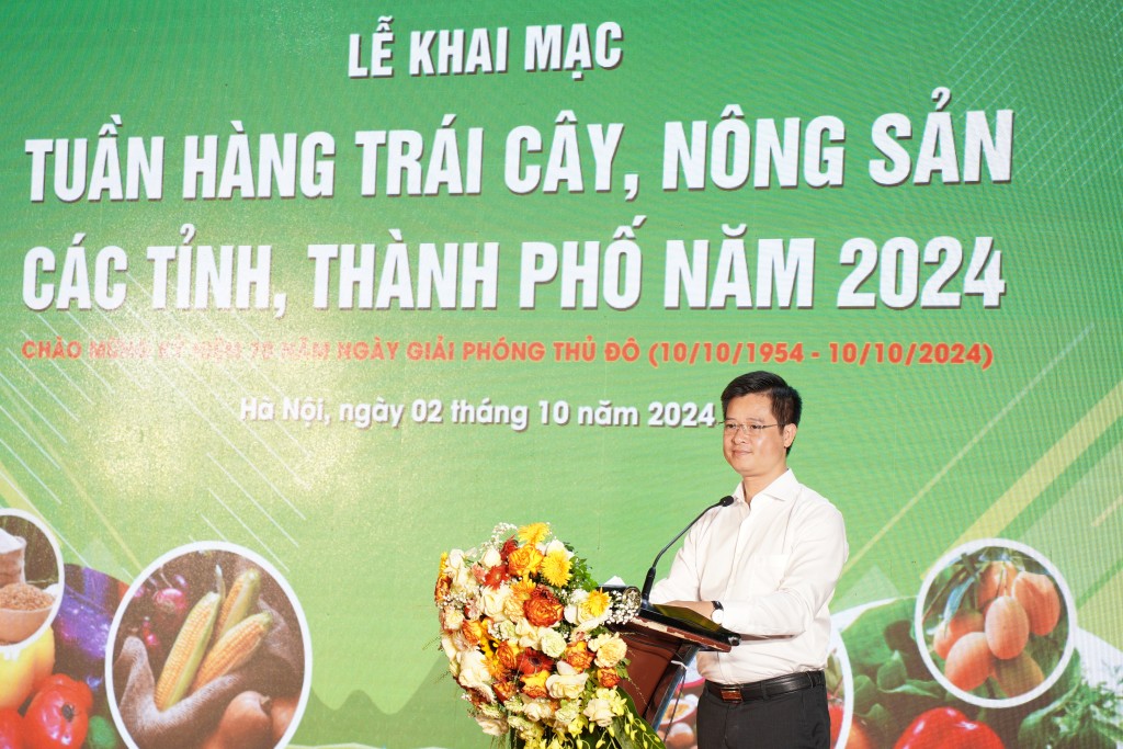 Phó Giám đốc Sở Công Thương Nguyễn Thế Hiệp phát biểu khai mạc chương trình