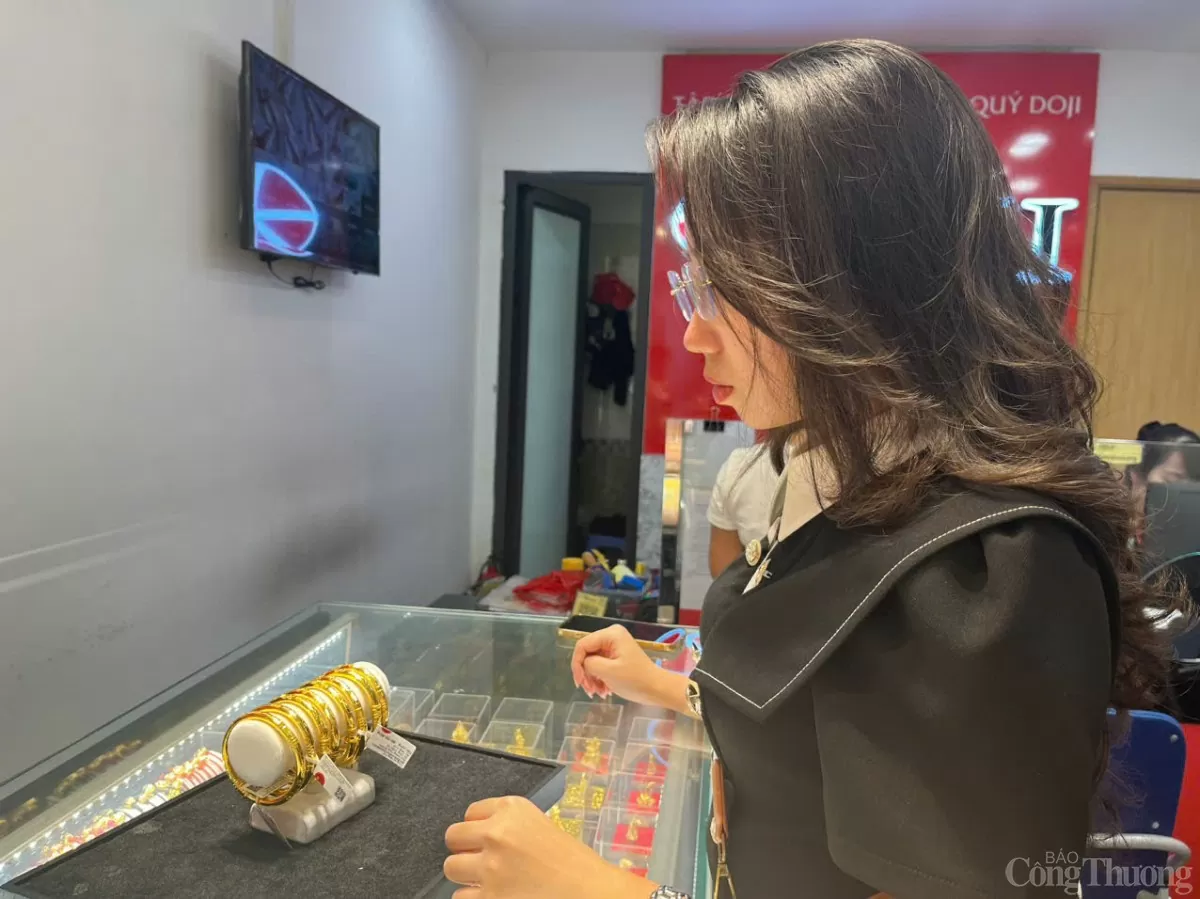 Giá vàng hôm nay 04/12/2024 Giá vàng hôm nay 04/12/2024