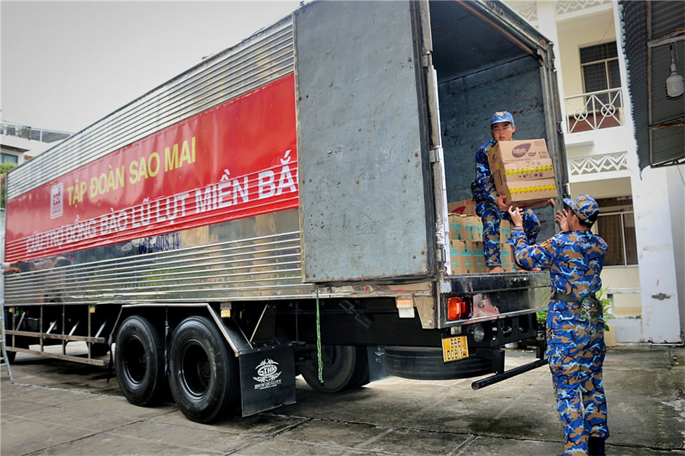 Tập đoàn Sao Mai: Tình người còn mãi - Quà tặng cuộc sống