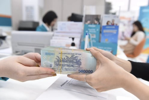 Ngân hàng điều chỉnh lãi suất cho vay năm 2025 như thế nào?- Ảnh 1. Ngân hàng điều chỉnh lãi suất cho vay năm 2025 như thế nào?- Ảnh 1.