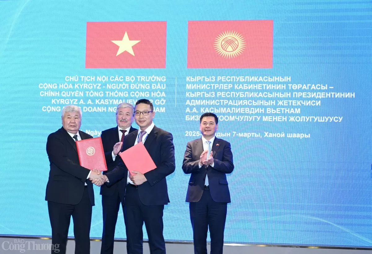 Chùm ảnh: Thủ tưởng Kyrgyzstan gặp mặt doanh nghiệp Việt Nam Chùm ảnh: Thủ tưởng Kyrgyzstan gặp mặt doanh nghiệp Việt Nam