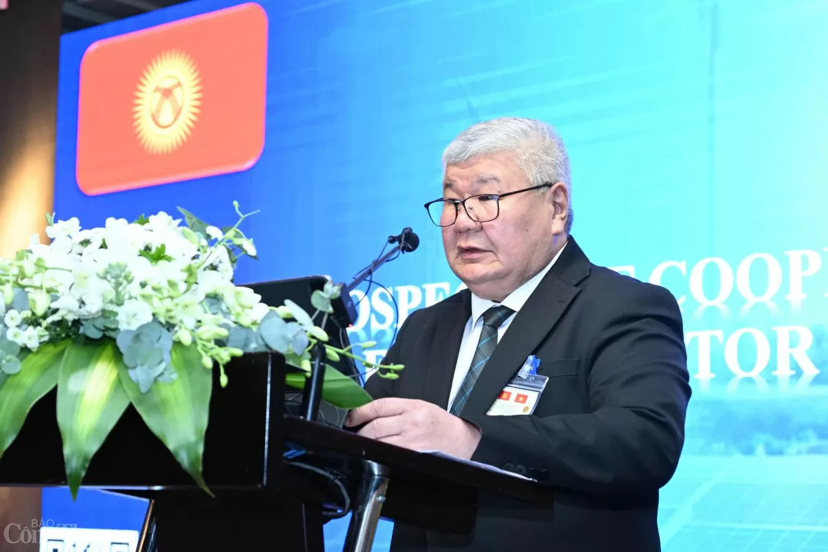 Chùm ảnh: Thủ tưởng Kyrgyzstan gặp mặt doanh nghiệp Việt Nam Chùm ảnh: Thủ tưởng Kyrgyzstan gặp mặt doanh nghiệp Việt Nam