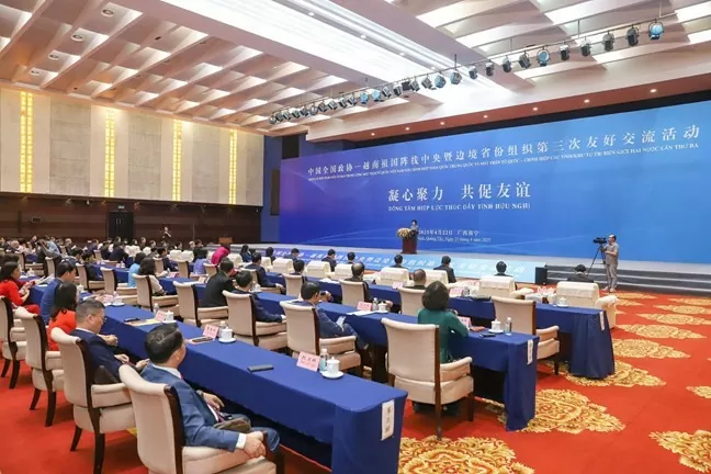 Đồng tâm hiệp lực thúc đẩy tình hữu nghị Việt Nam-Trung Quốc