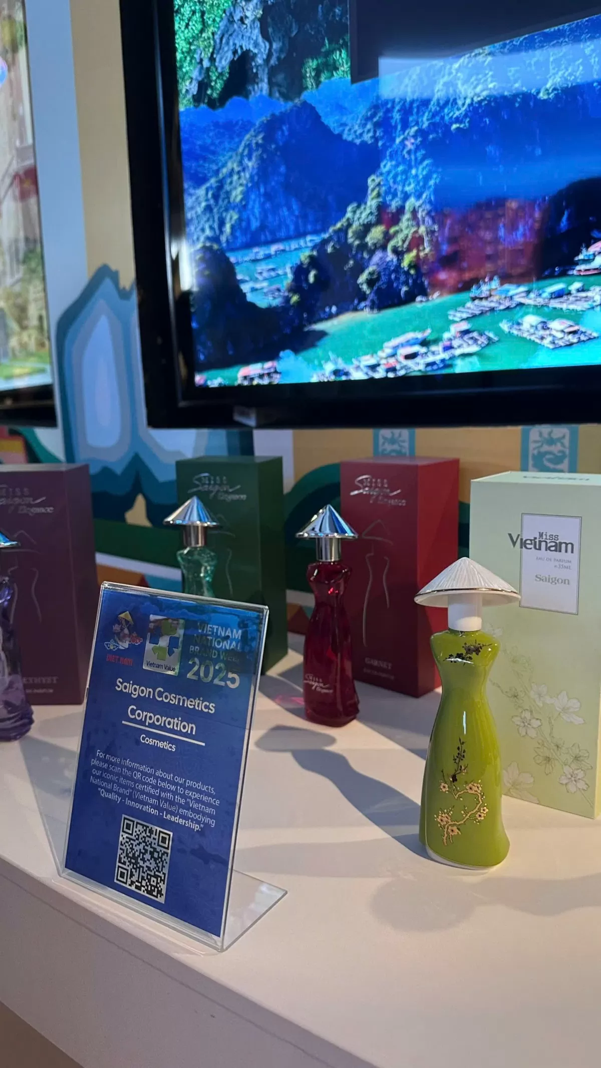 Nâng tầm, quảng bá thương hiệu quốc gia Việt Nam Nâng tầm, quảng bá thương hiệu quốc gia Việt Nam