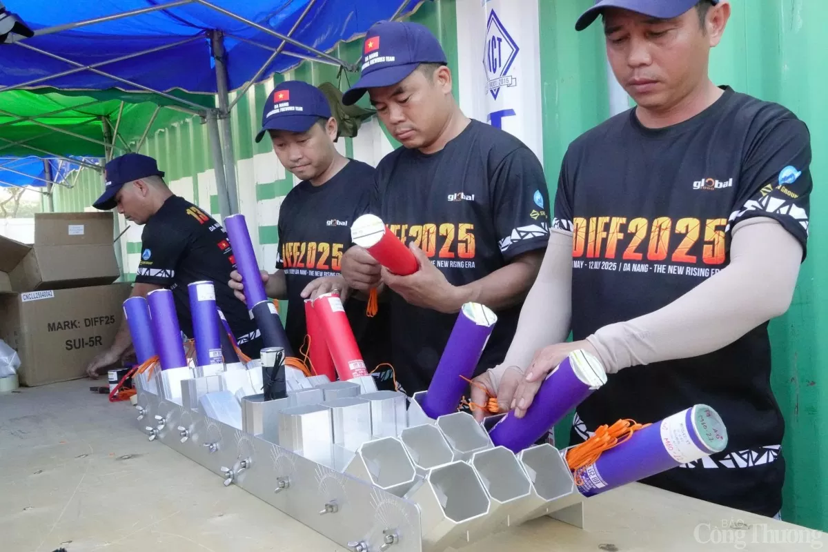 Màn trình diễn của đội pháo hoa Đà Nẵng sẽ gồm 4 phần, kéo dài trong 20 phút Màn trình diễn của đội pháo hoa Đà Nẵng sẽ gồm 4 phần, kéo dài trong 20 phút