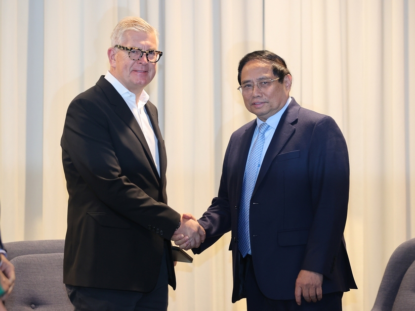 Thủ tướng Phạm Minh Chính tiếp ông Borje Ekholm, Tổng giám đốc Tập đoàn Ericsson. Ảnh: VGP/Nhật Bắc