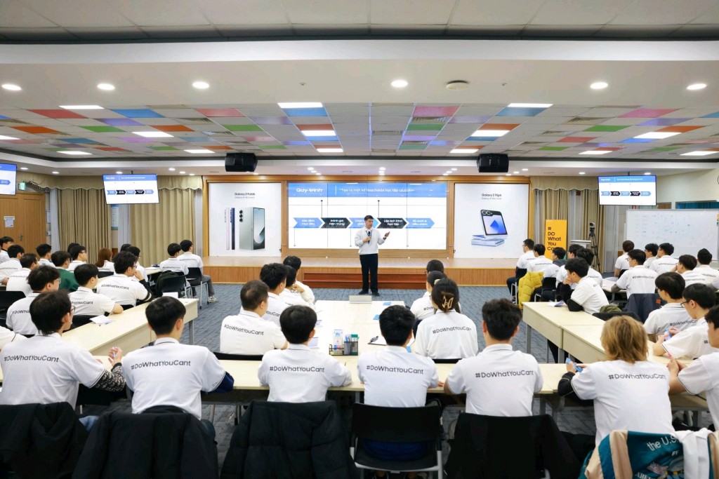 Hình ảnh 1 lớp đào tạo định hướng cho nhân viên mới tại Samsung
