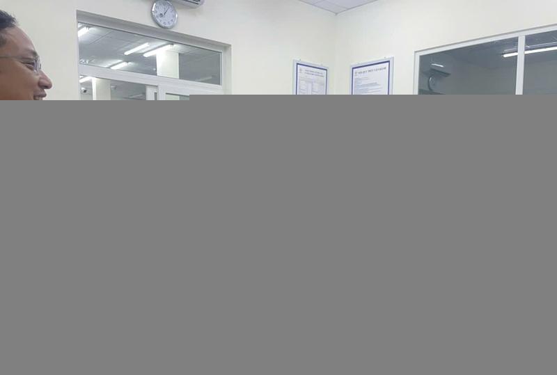 Niềm vui của các cán bộ, kỹ sư EVNNPT thời khắc đóng điện TBA 220kV Dương Kinh