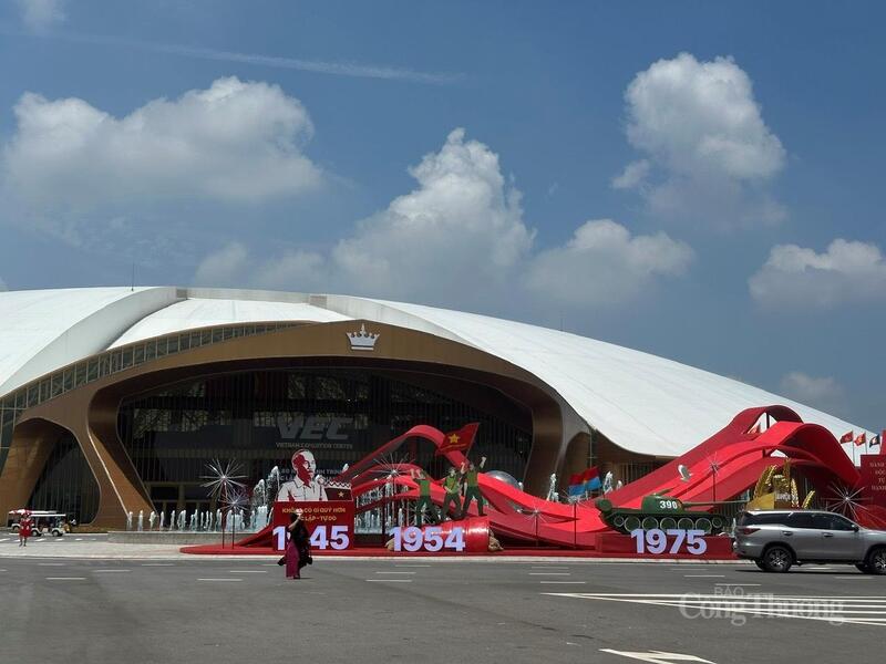 Triển lãm A80 khẳng định dòng chảy lịch sử Việt Nam, kết nối truyền thống và hiện đại, quy tụ sức mạnh dân tộc