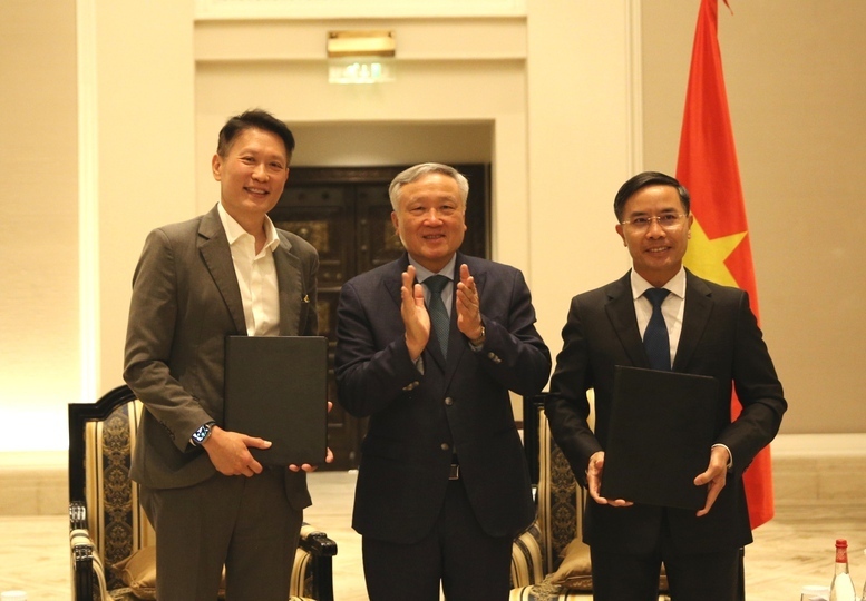 Phó Thủ tướng chứng kiến lễ ký MOU hợp tác phát triển công nghệ blockchain và tài sản số giữa Binance và UBND TP. Đà Nẵng - Ảnh: VGP/Nguyễn Hoàng