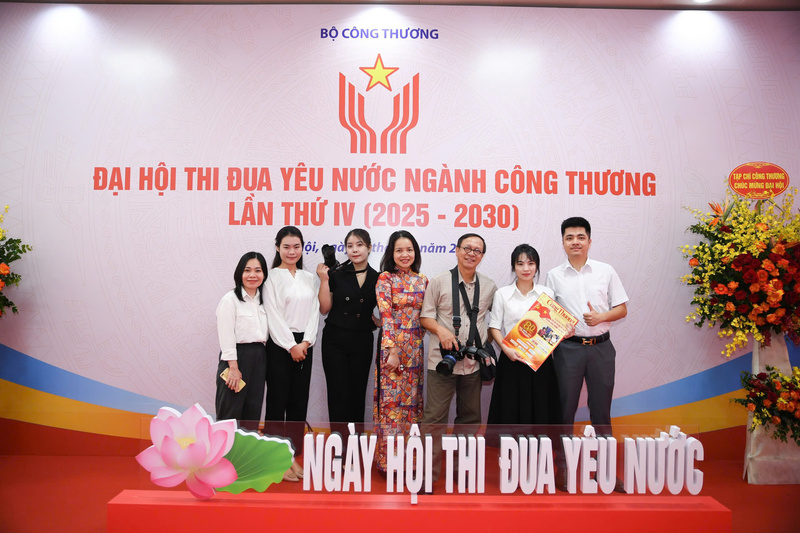 Cán bộ, công chức, viên chức, người lao động Báo Công Thương tham dự Đại hội