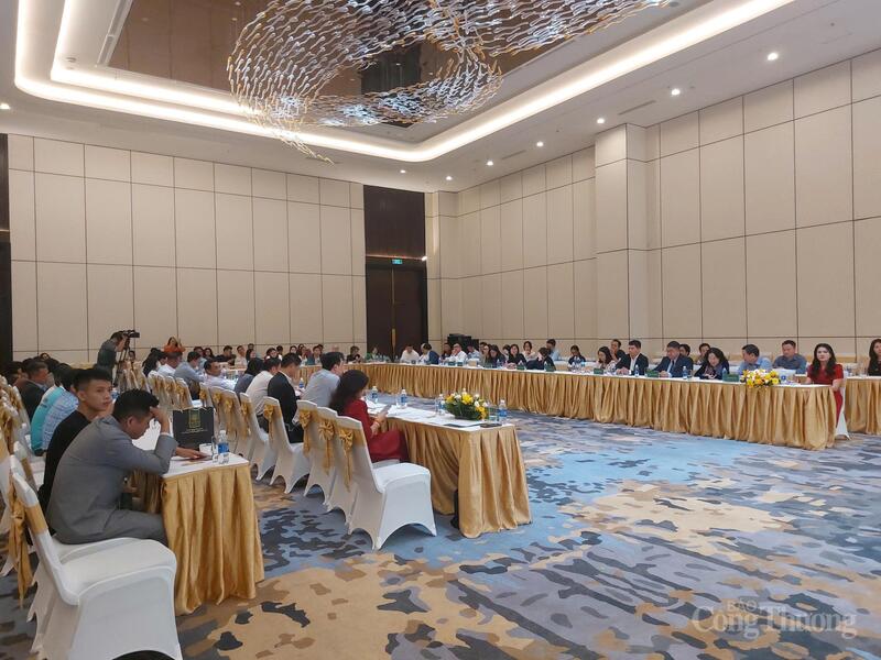 Các đại biểu tham dự Diễn đàn chính sách phát triển thương mại trong nước năm 2025. Ảnh: Thái Mạnh