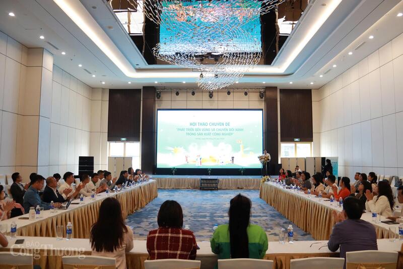 Hội thảo chuyên đề “Phát triển bền vững và chuyển đổi xanh trong sản xuất công nghiệp”. Ảnh: Thanh Tuấn