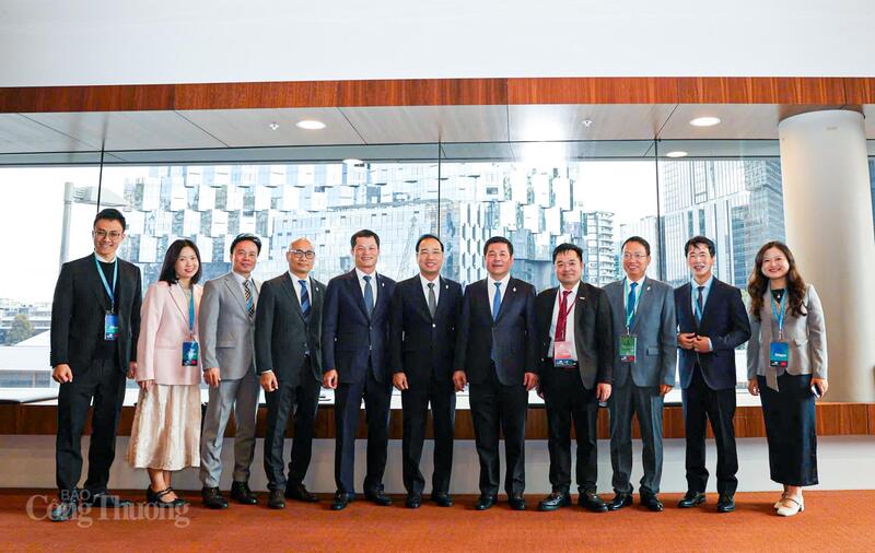 Đoàn công tác Bộ Công Thương. Ảnh: Nguyên Minh