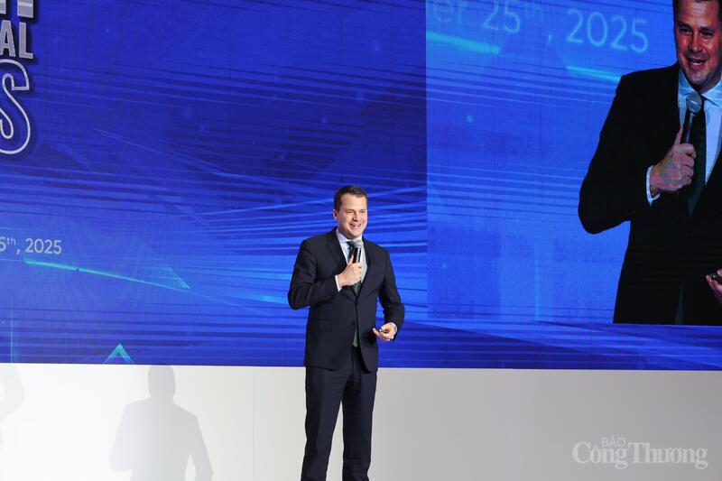 Ông Stephan Mergenthaler - Giám đốc điều hành Diễn đàn Kinh tế Thế giới (WEF) chia sẻ.