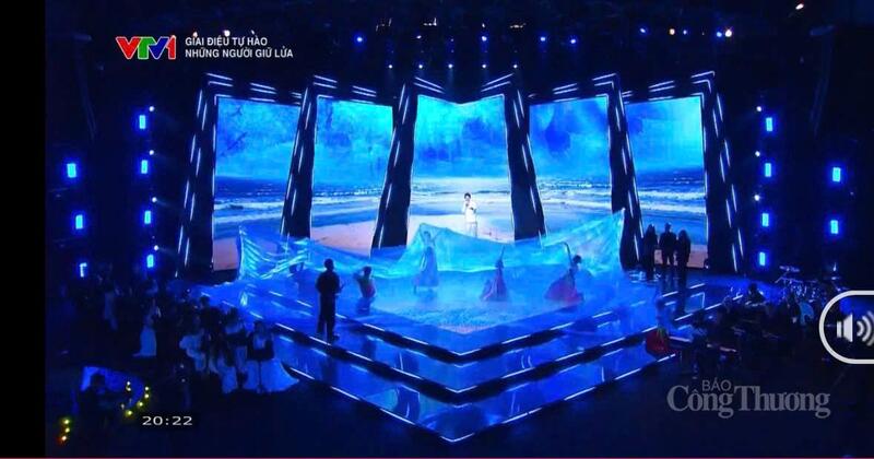 Chương trình Giai điệu tự hào với chủ đề “Những người giữ lửa”. Ảnh: Hoa Quỳnh