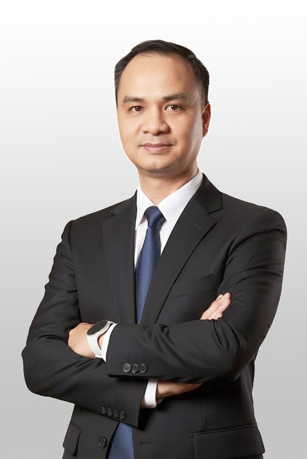 Ông Nguyễn Hoàng Giang trở thành Phó Tổng Giám đốc người Việt đầu tiên của SEVT Ông Nguyễn Hoàng Giang trở thành Phó Tổng Giám đốc người Việt đầu tiên của SEVT