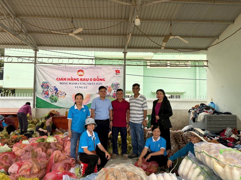 Những loại nông sản tươi ngon, chất lượng được lựa chọn cẩn thận, chứa đựng tấm lòng của người dân cao nguyên gửi về tỉnh bạn (Ảnh: CTV) Những loại nông sản tươi ngon, chất lượng được lựa chọn cẩn thận, chứa đựng tấm lòng của người dân cao nguyên gửi về tỉnh bạn (Ảnh: CTV)