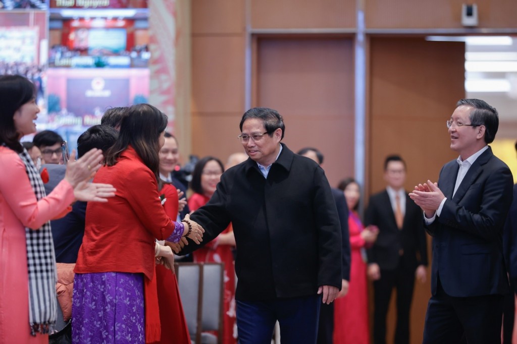 Sáng mai (10/12), Thủ tướng Phạm Minh Chính sẽ đối thoại với hàng nghìn nông dân cả nước Sáng mai (10/12), Thủ tướng Phạm Minh Chính sẽ đối thoại với hàng nghìn nông dân cả nước