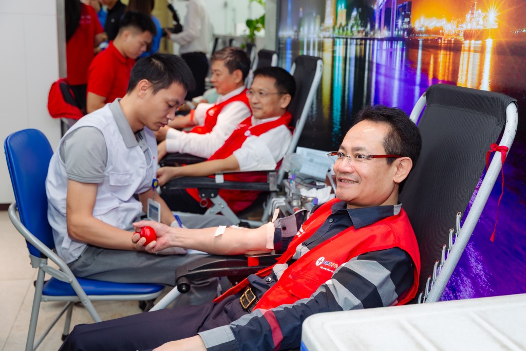 EVNNPC - Hành trình 11 năm lan tỏa nhân ái EVNNPC - Hành trình 11 năm lan tỏa nhân ái