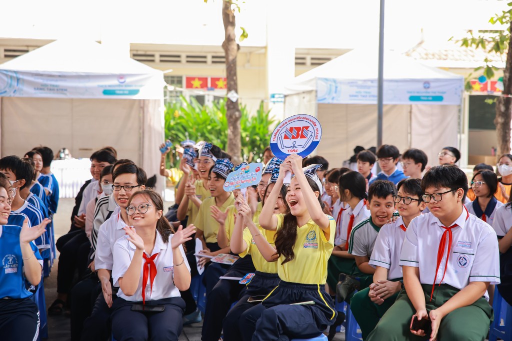 mà còn là minh chứng cho nỗ lực chung của các bên trong việc đổi mới giáo dục, nuôi dưỡng đam mê khoa học