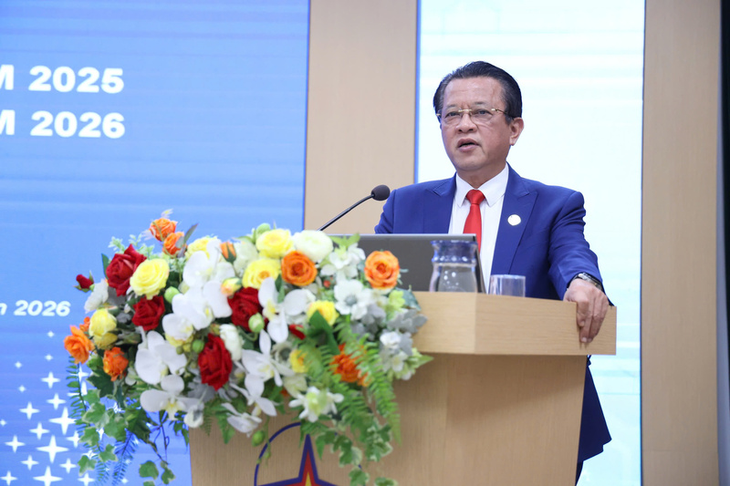 Tổng giám đốc EVNCPC Ngô Tấn Cư phát biểu tại Hội nghị. Ảnh: Phương Nam