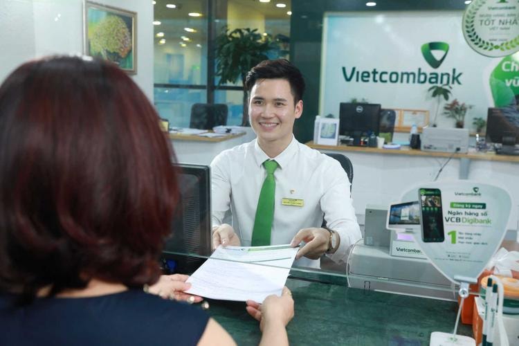 img-iproperty-com-my_giao-dich-tai-vietcombank-2.jpg