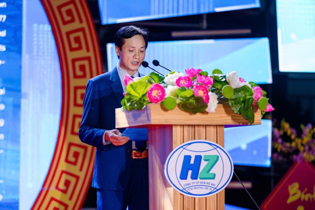 Tổng Giám đốc Công ty cổ phần Khu công nghiệp Hố Nai Nguyễn Công Định phát biểu tại hội nghị khách hàng lần thứ IV Tổng Giám đốc Công ty cổ phần Khu công nghiệp Hố Nai Nguyễn Công Định phát biểu tại hội nghị khách hàng lần thứ IV