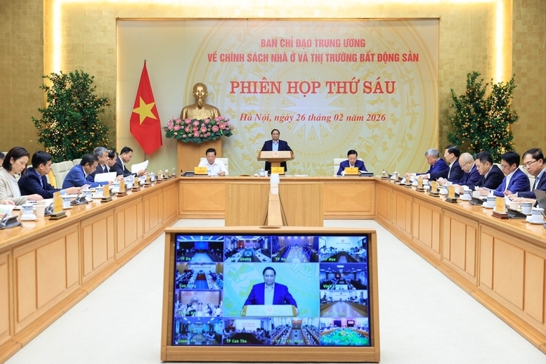 Thủ tướng Chính phủ Phạm Minh Chính, Trưởng Ban Chỉ đạo Trung ương về chính sách nhà ở và thị trường bất động sản, chủ trì Phiên họp thứ 6 của Ban Chỉ đạo. Ảnh: VGP/Nhật Bắc