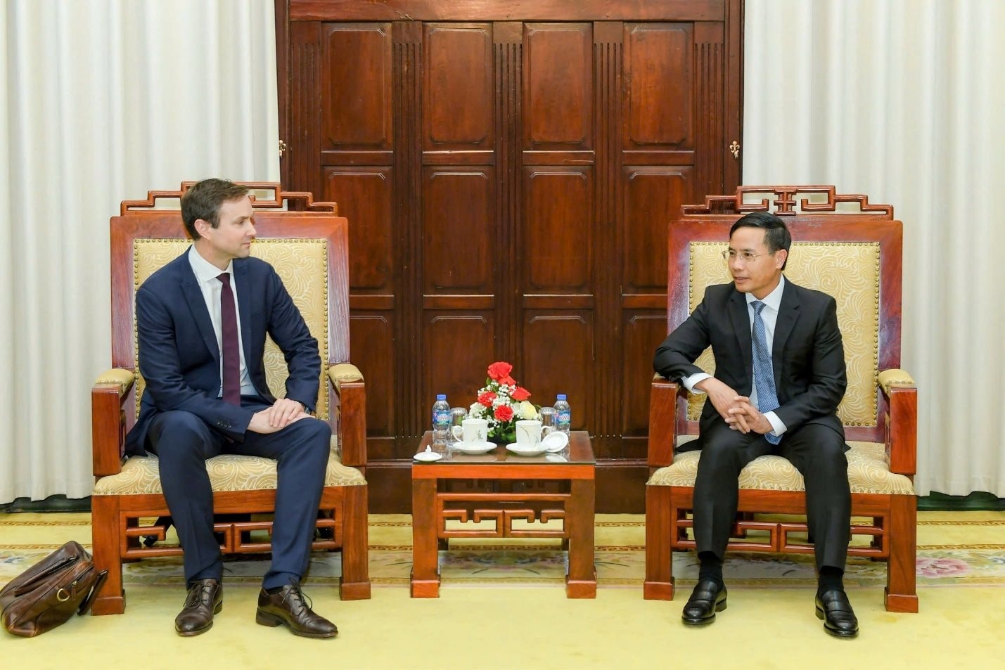 7.5-1-thong-doc-pham-duc-an-tiep-truong-van-phong-dai-dien-quy-tien-te-quoc-te-tai-viet-nam-lao-va-campuchia.jpg