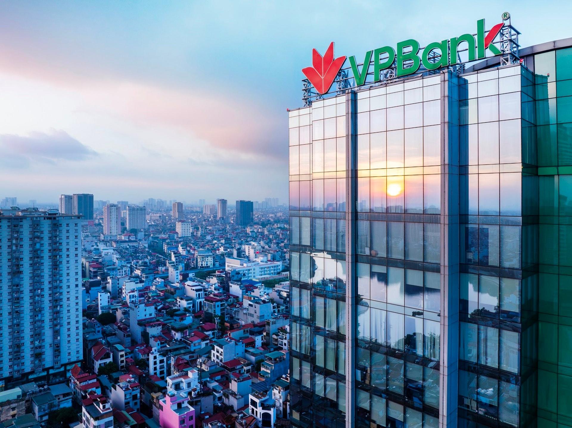 vpbank-4-.jpg